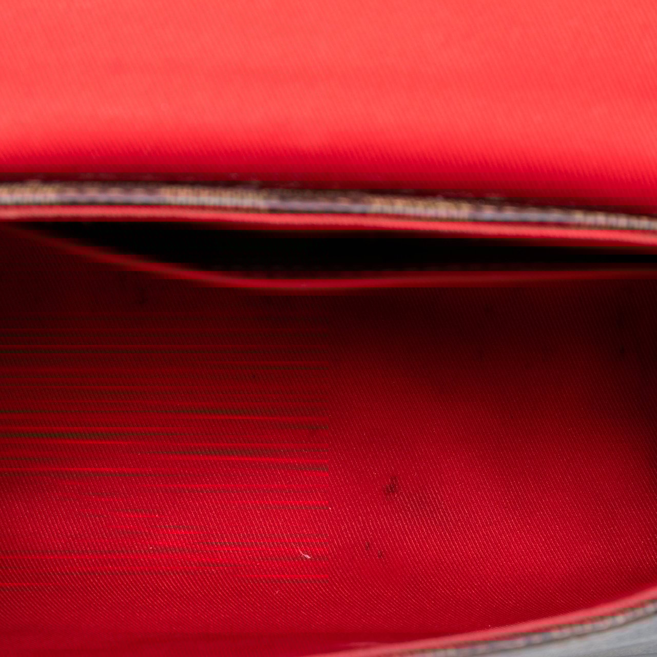 Louis Vuitton Damier Ebene Croisette Bruin