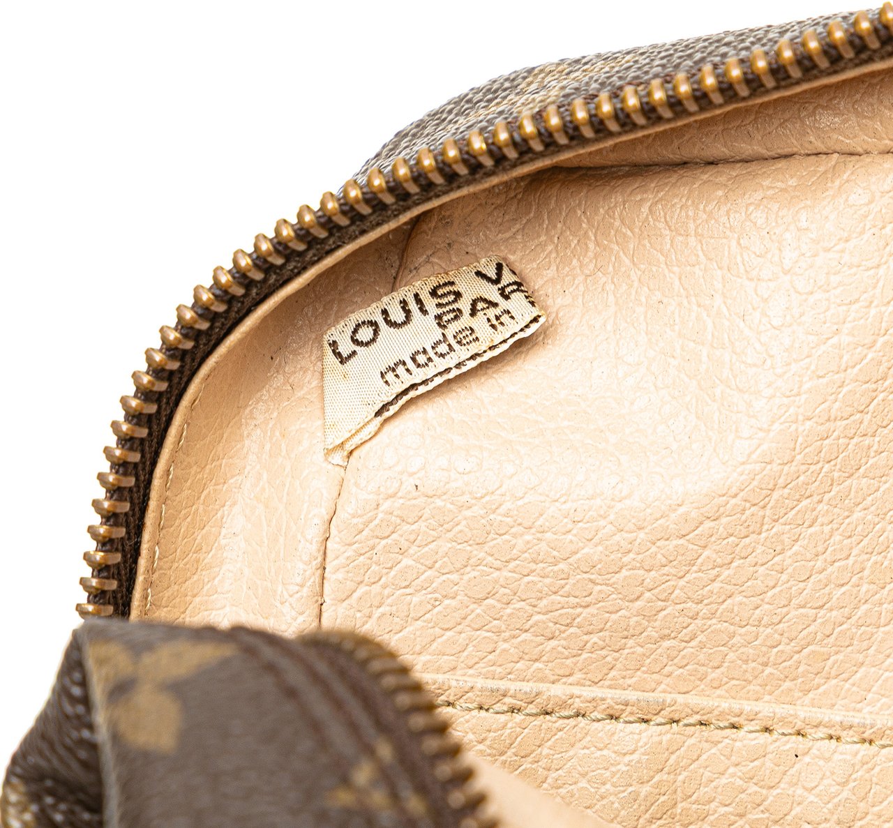 Louis Vuitton Monogram Trousse Toilette 23 Bruin