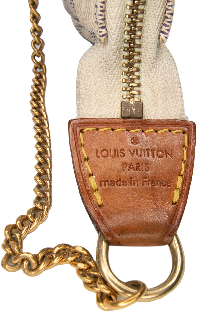 Louis Vuitton Damier Azur Mini Pochette Accessoires Wit