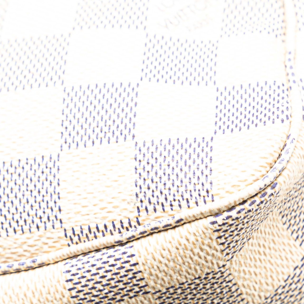 Louis Vuitton Damier Azur Pochette Accessoires Wit