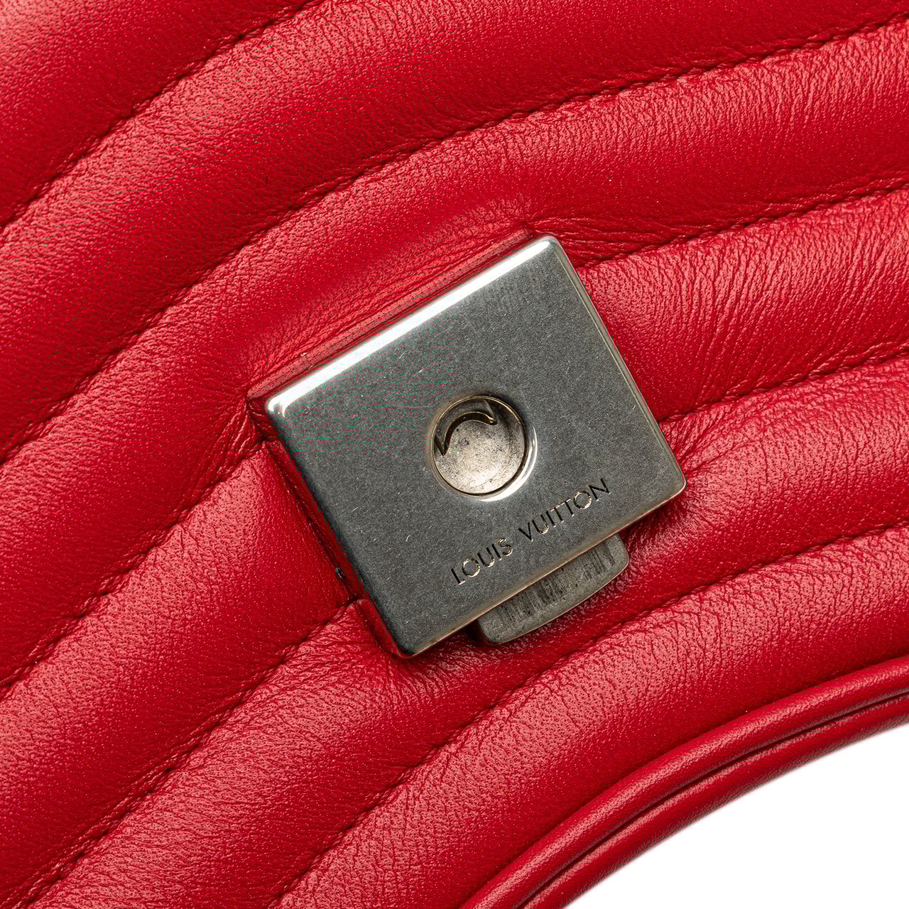 Louis Vuitton New Wave Chain Bag PM Rood
