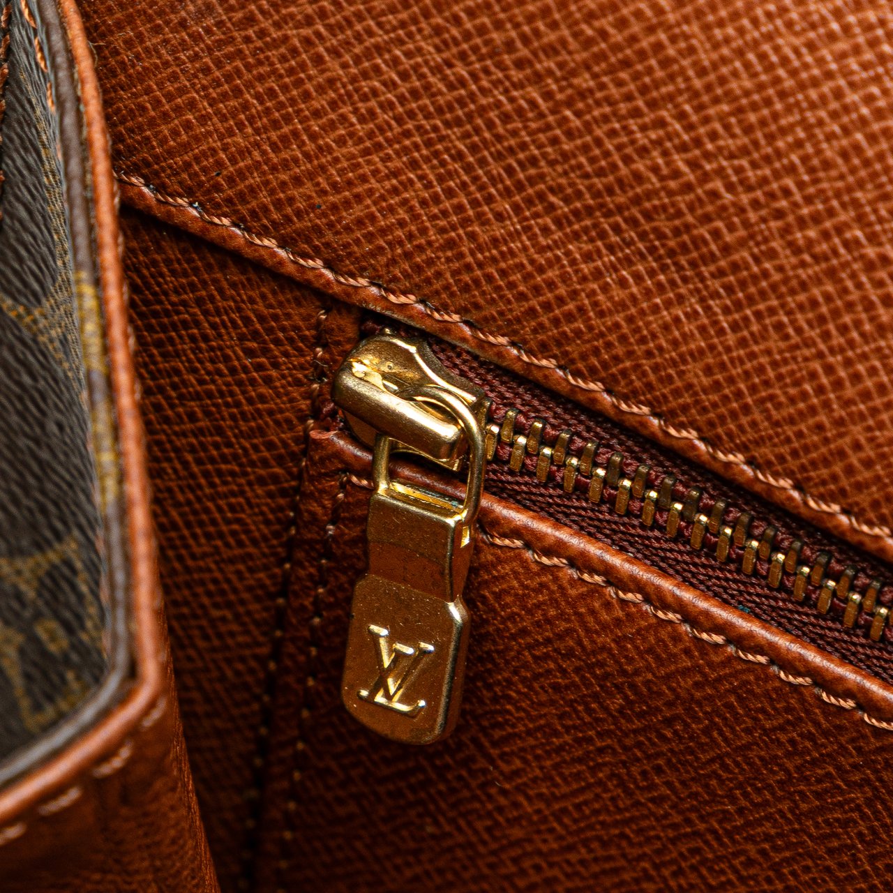 Louis Vuitton Monogram Pochette Dame PM Bruin