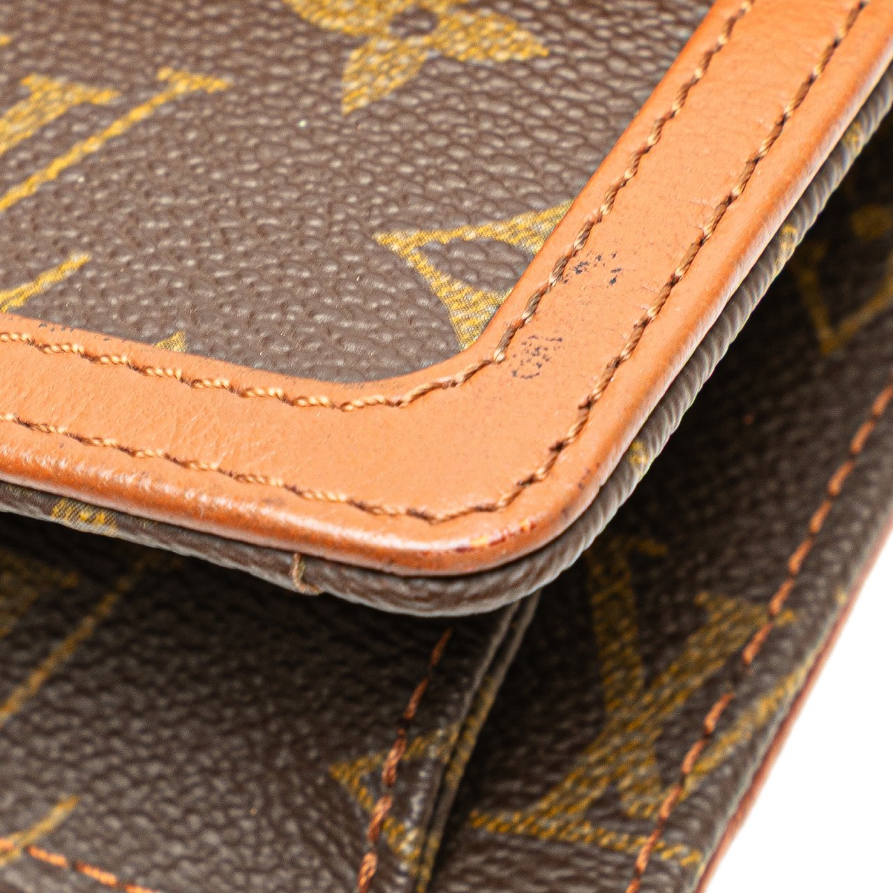Louis Vuitton Monogram Pochette Dame PM Bruin