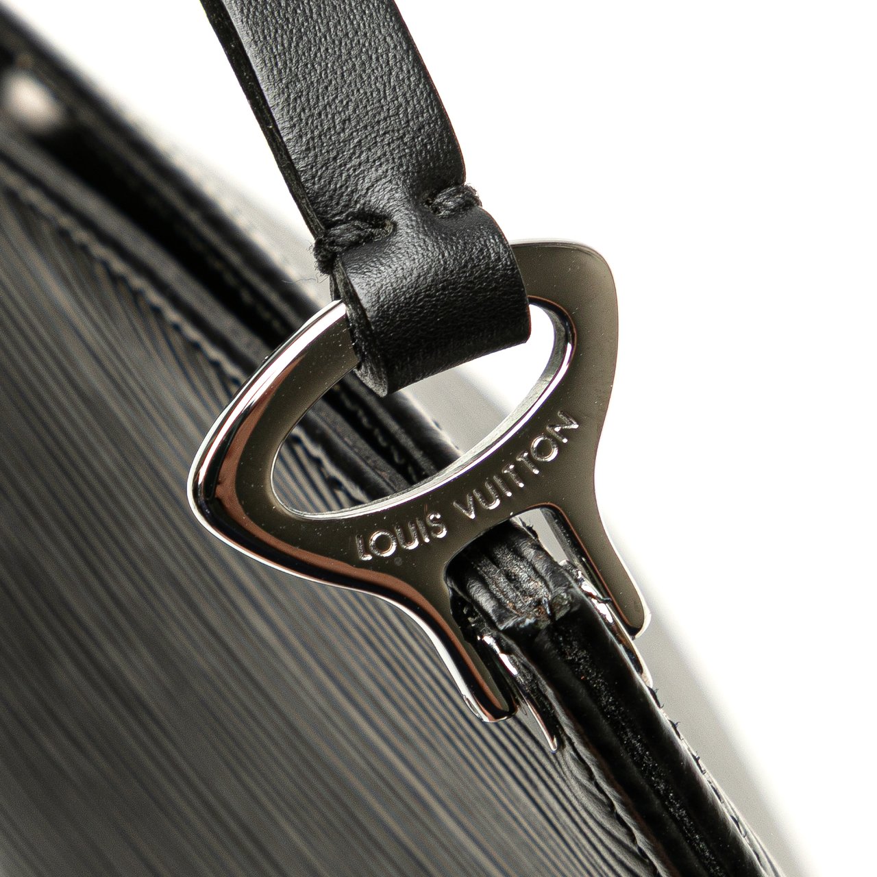 Louis Vuitton Epi Demi Lune Pochette Zwart