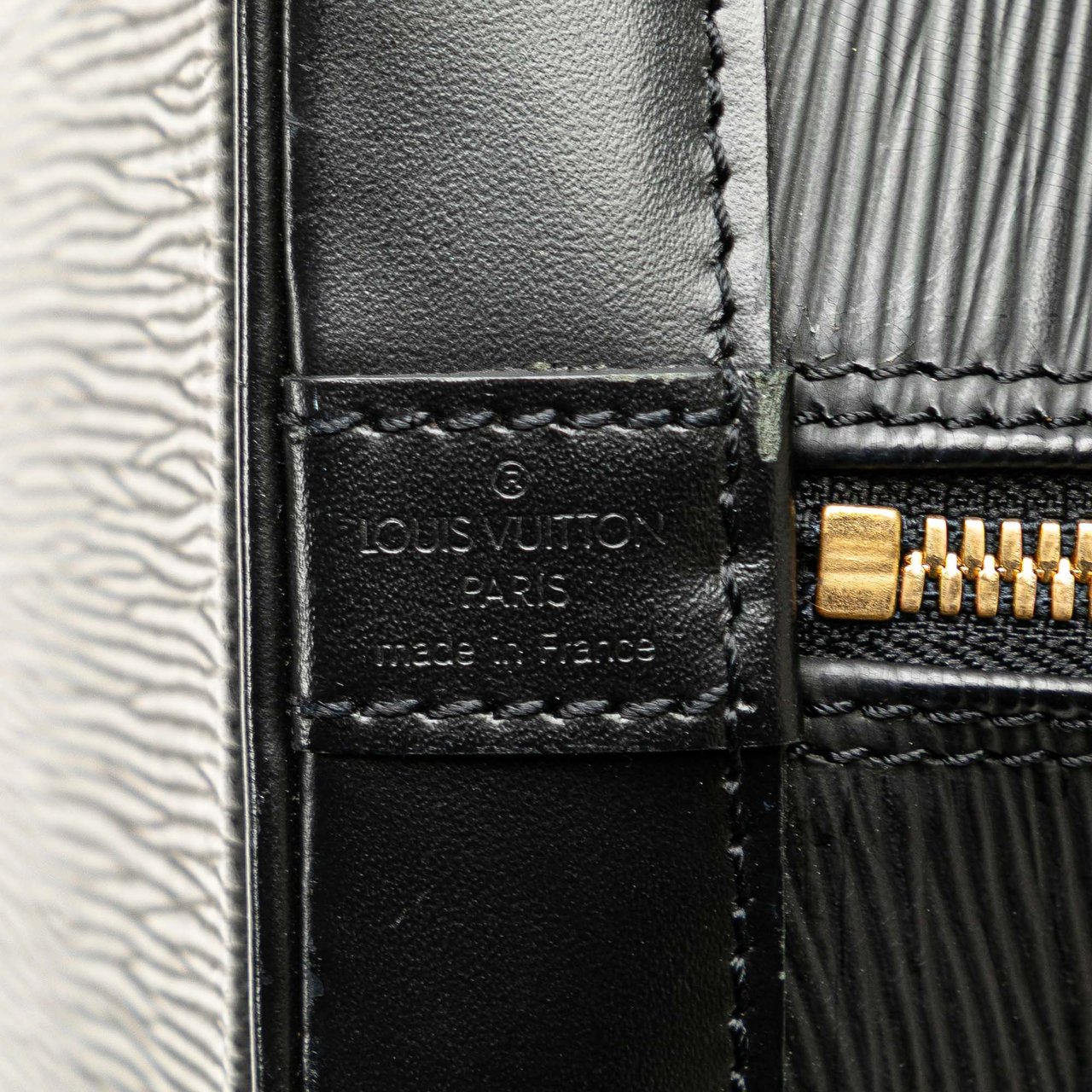 Louis Vuitton Epi Alma PM Zwart