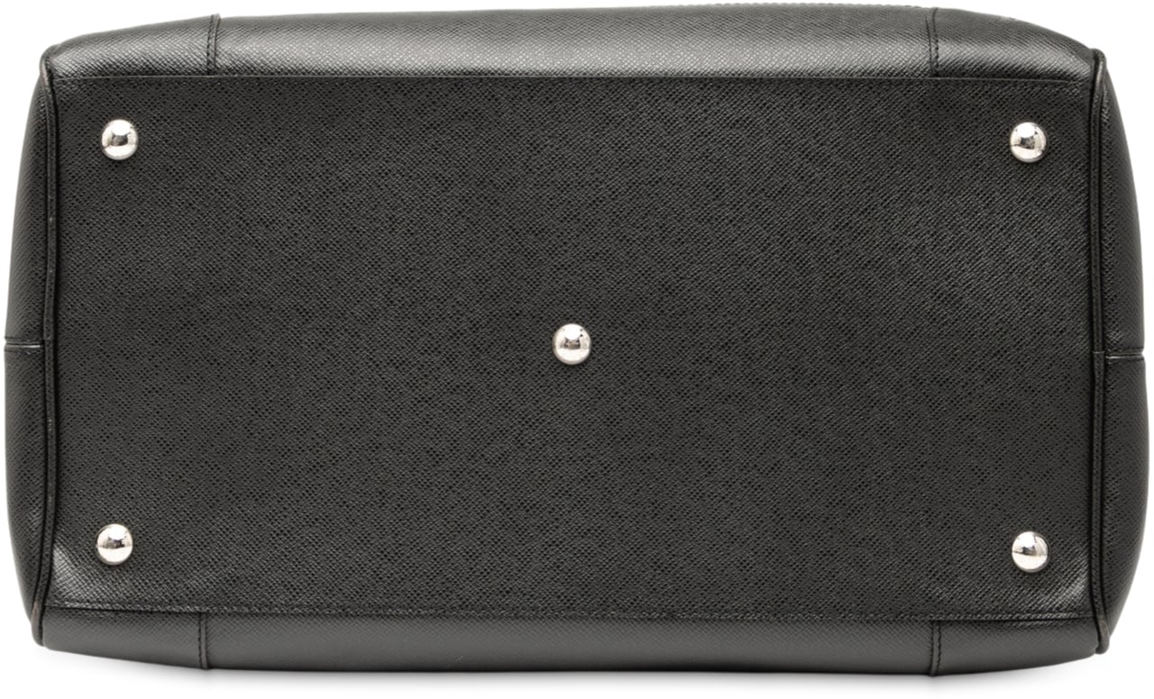 Louis Vuitton Taiga Stanislav Zwart