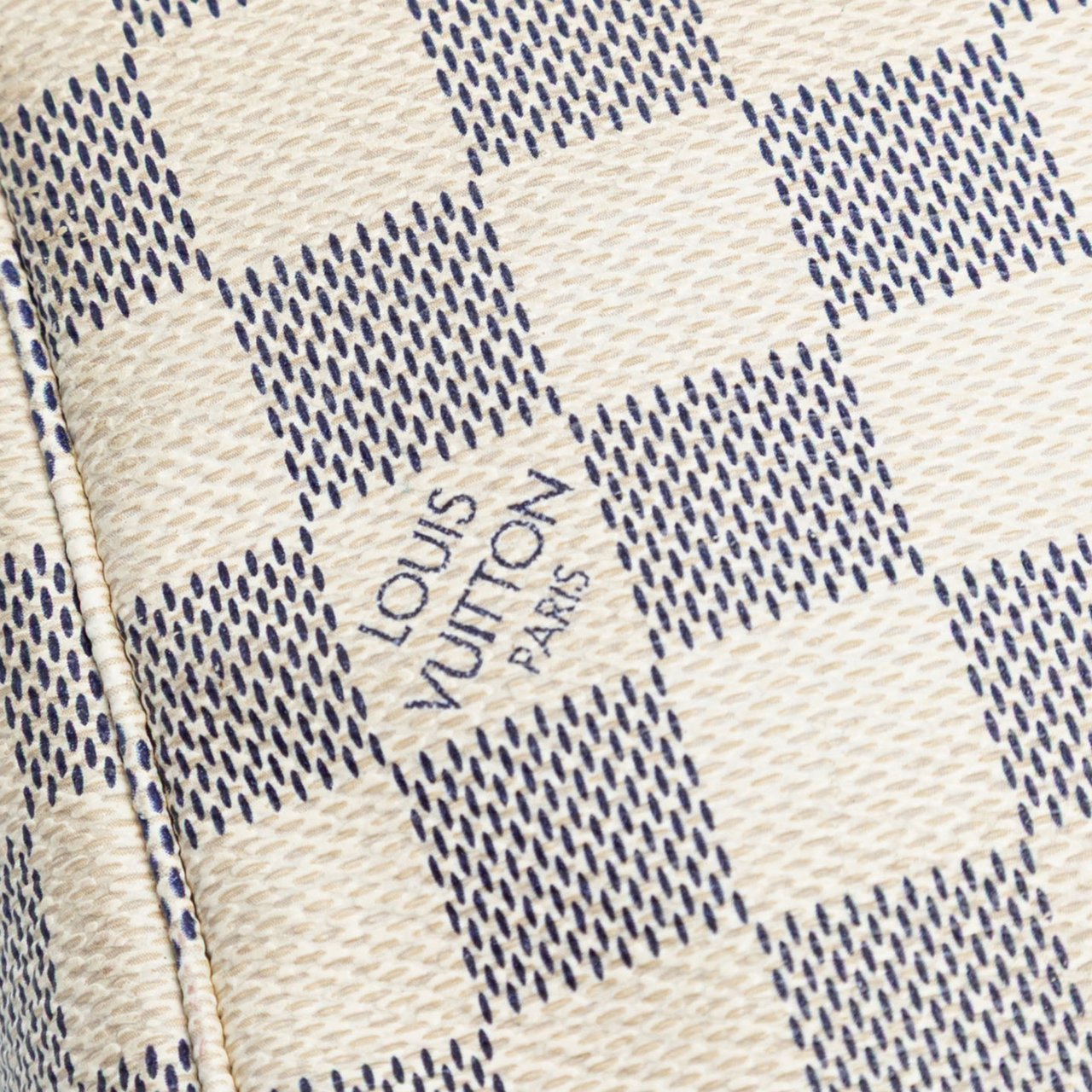 Louis Vuitton Damier Azur Pochette Accessoires Wit