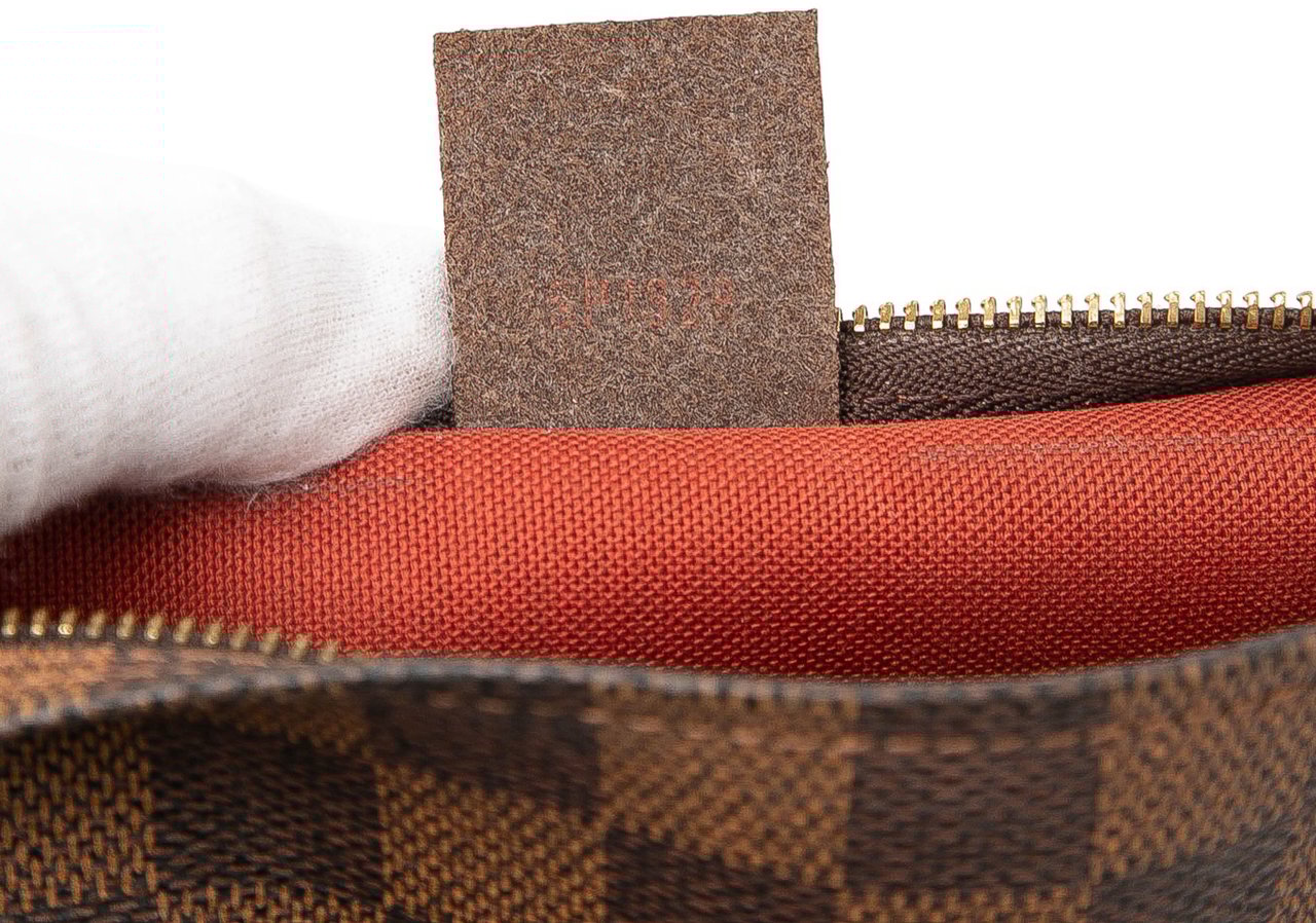 Louis Vuitton Damier Ebene Trousse Pochette Bruin