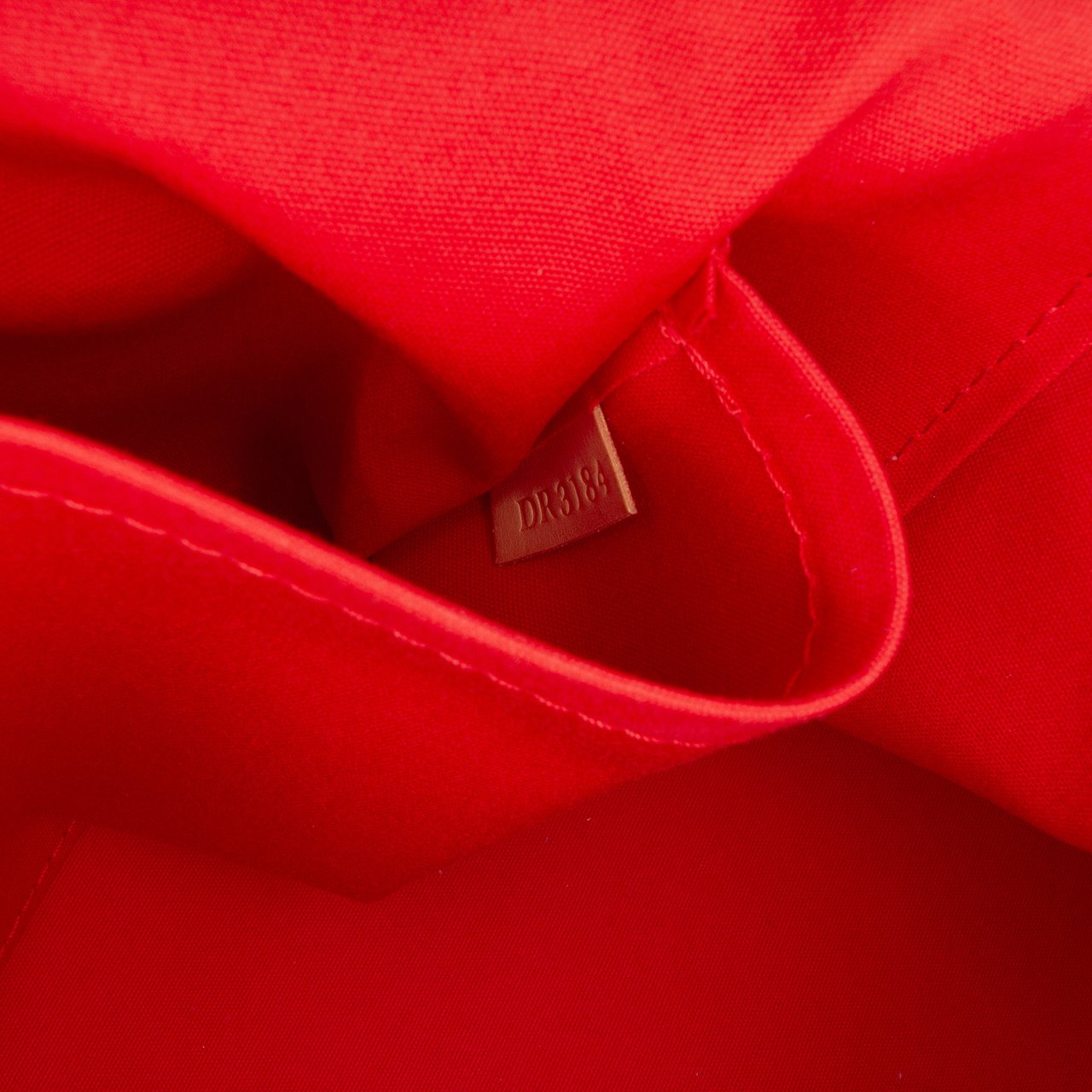 Louis Vuitton Monogram Vernis Brea MM Rood