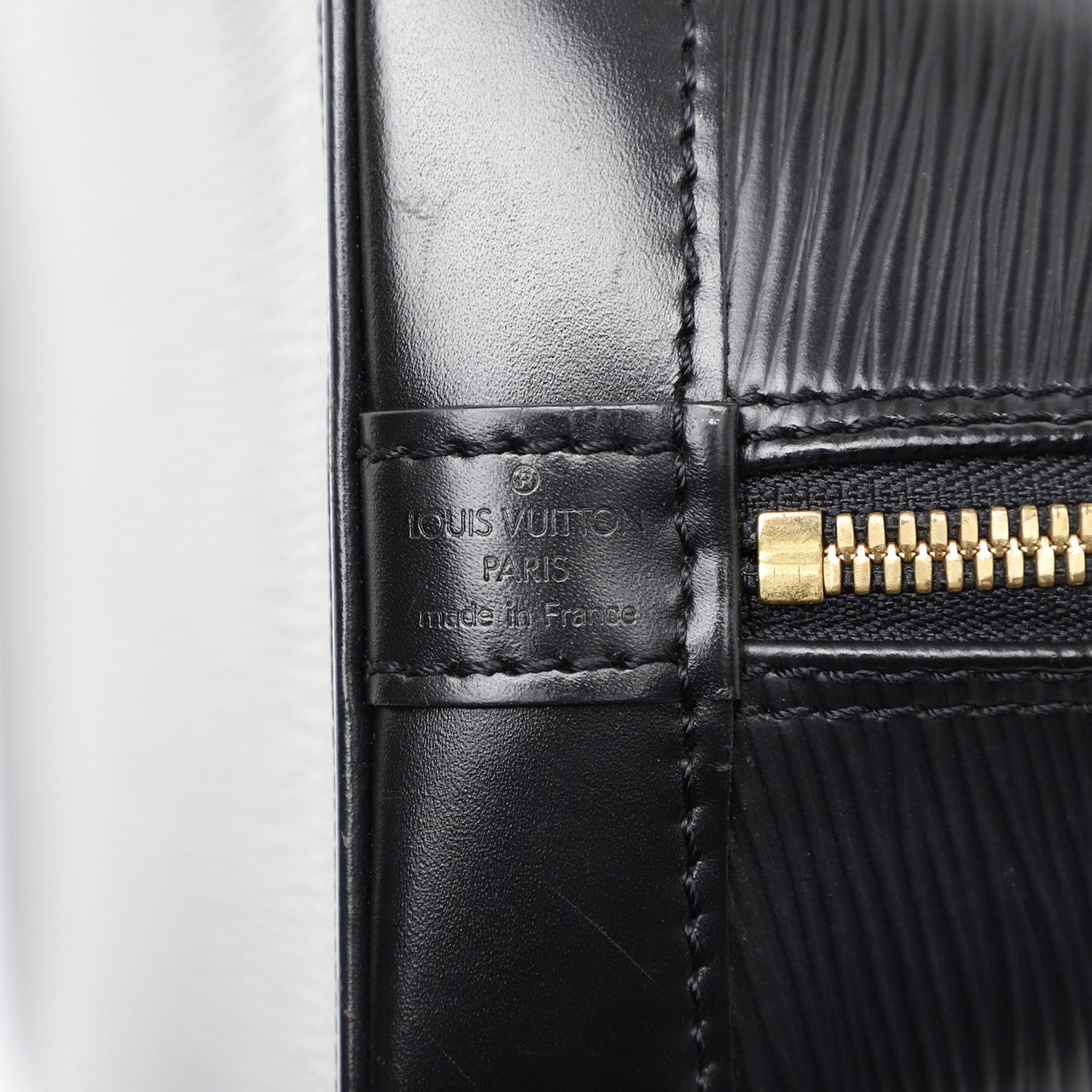 Louis Vuitton Epi Alma PM Zwart