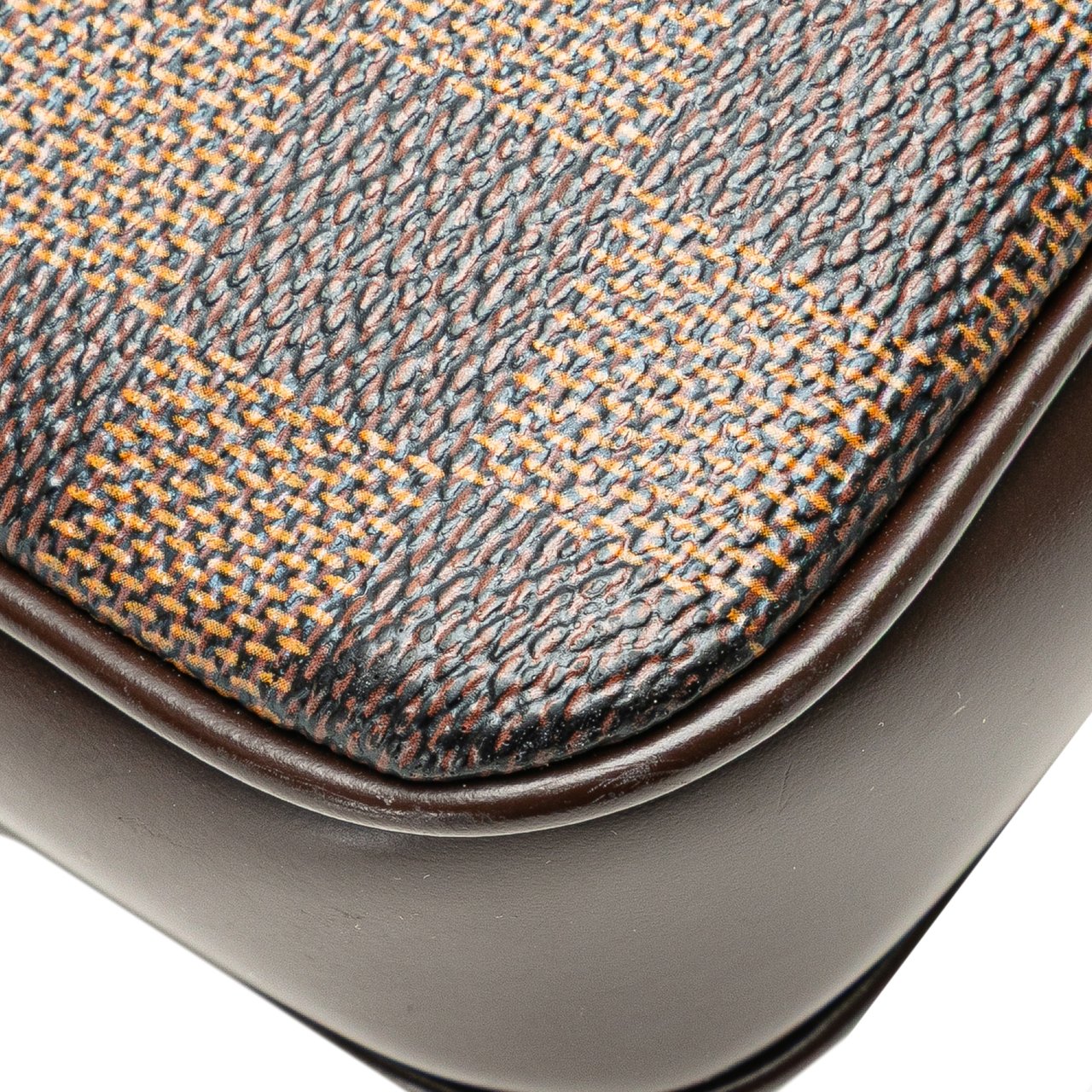 Louis Vuitton Damier Ebene Navona Bruin