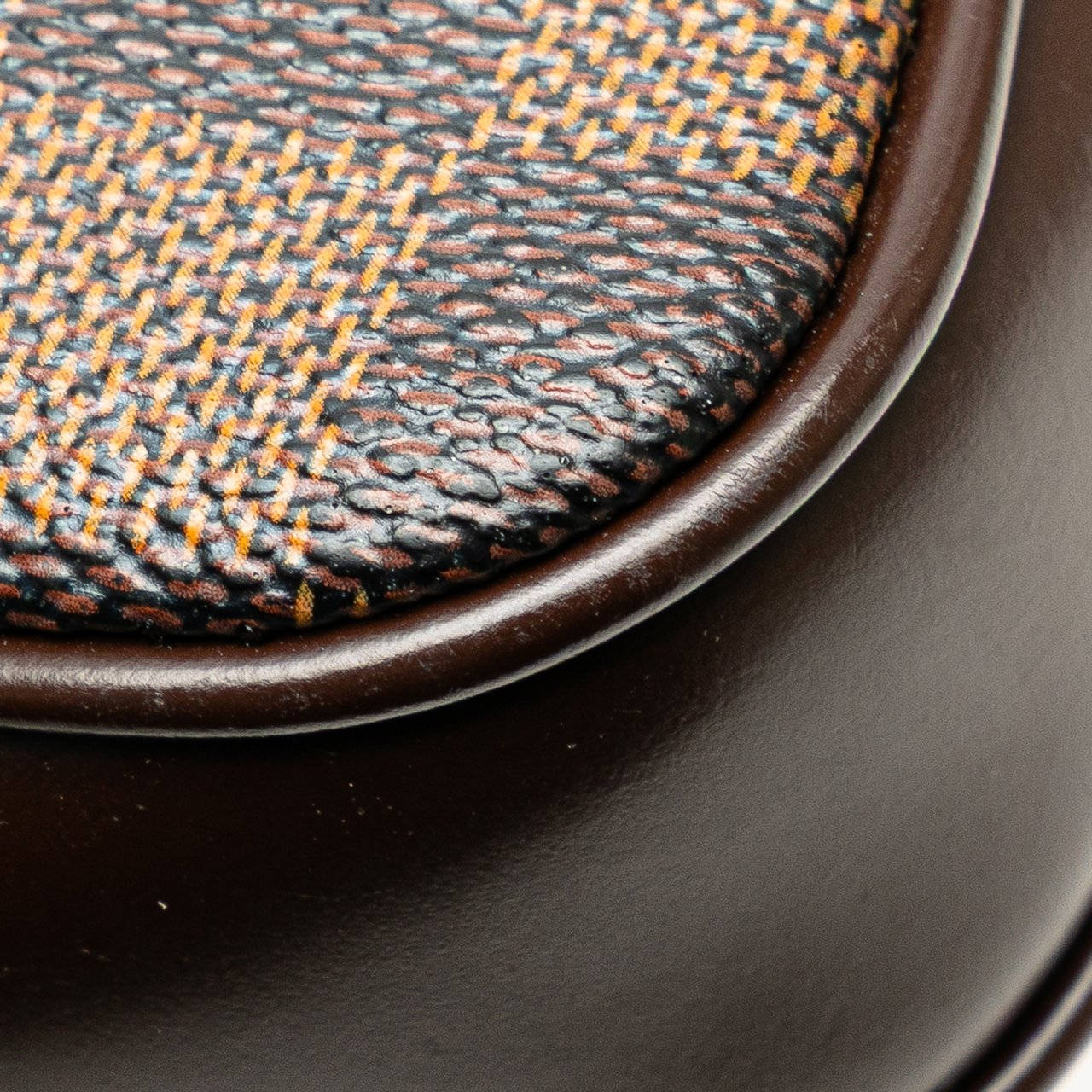 Louis Vuitton Damier Ebene Navona Bruin