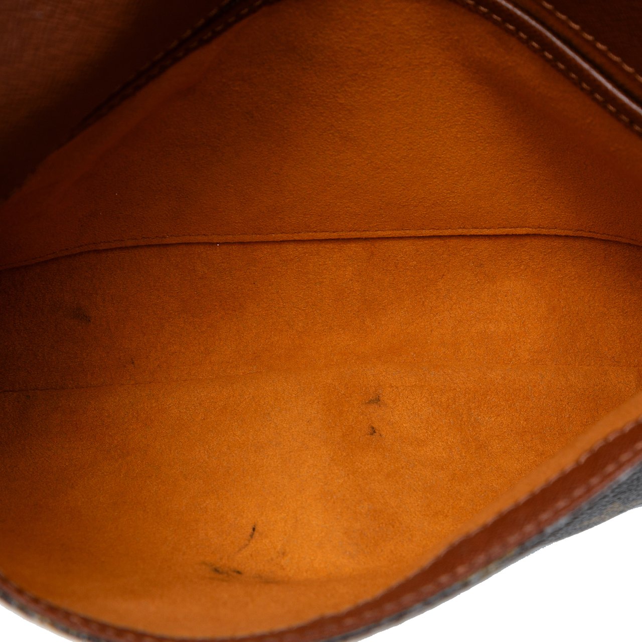 Louis Vuitton Monogram Musette Tango Short Strap Bruin