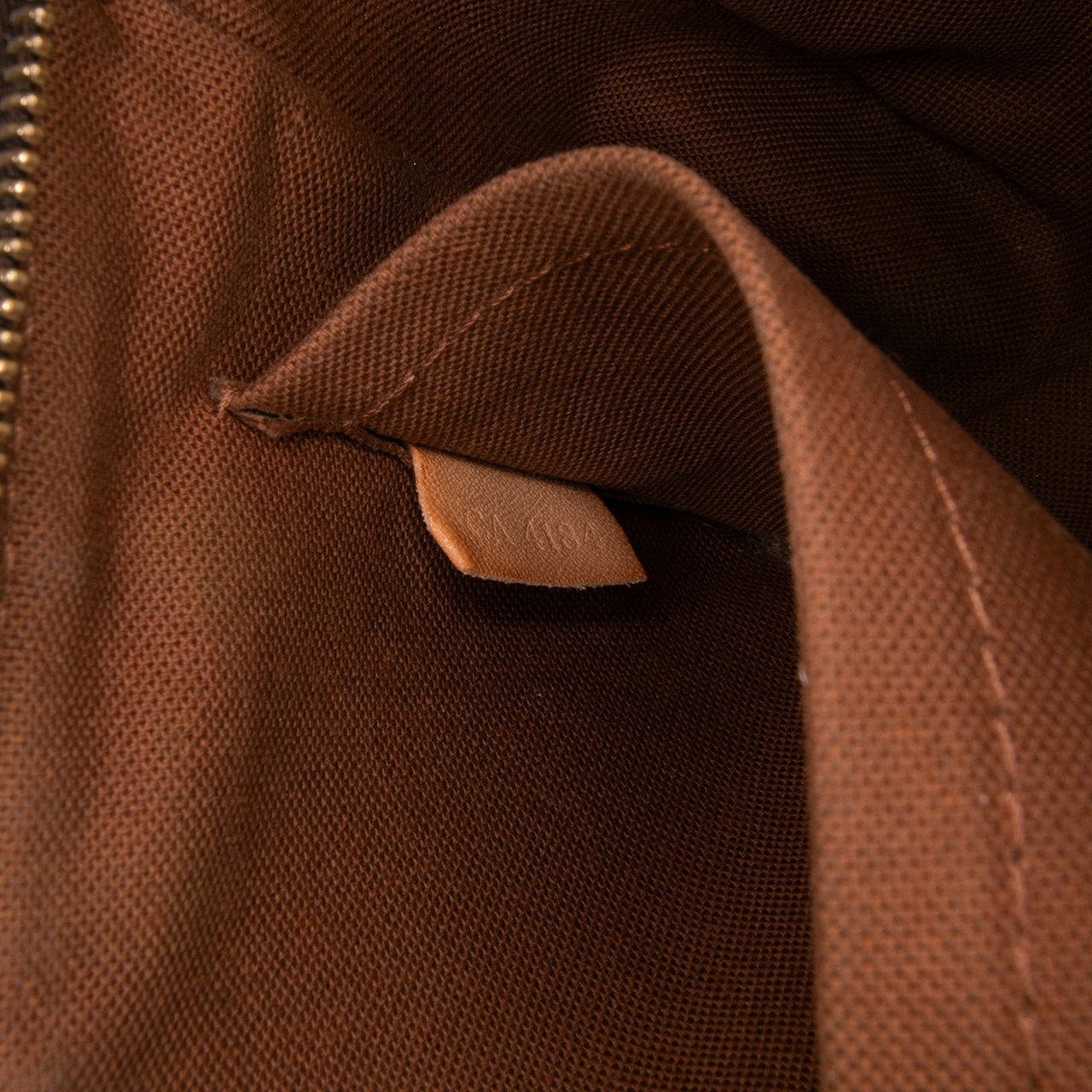 Louis Vuitton Monogram Pochette Accessoires Bruin