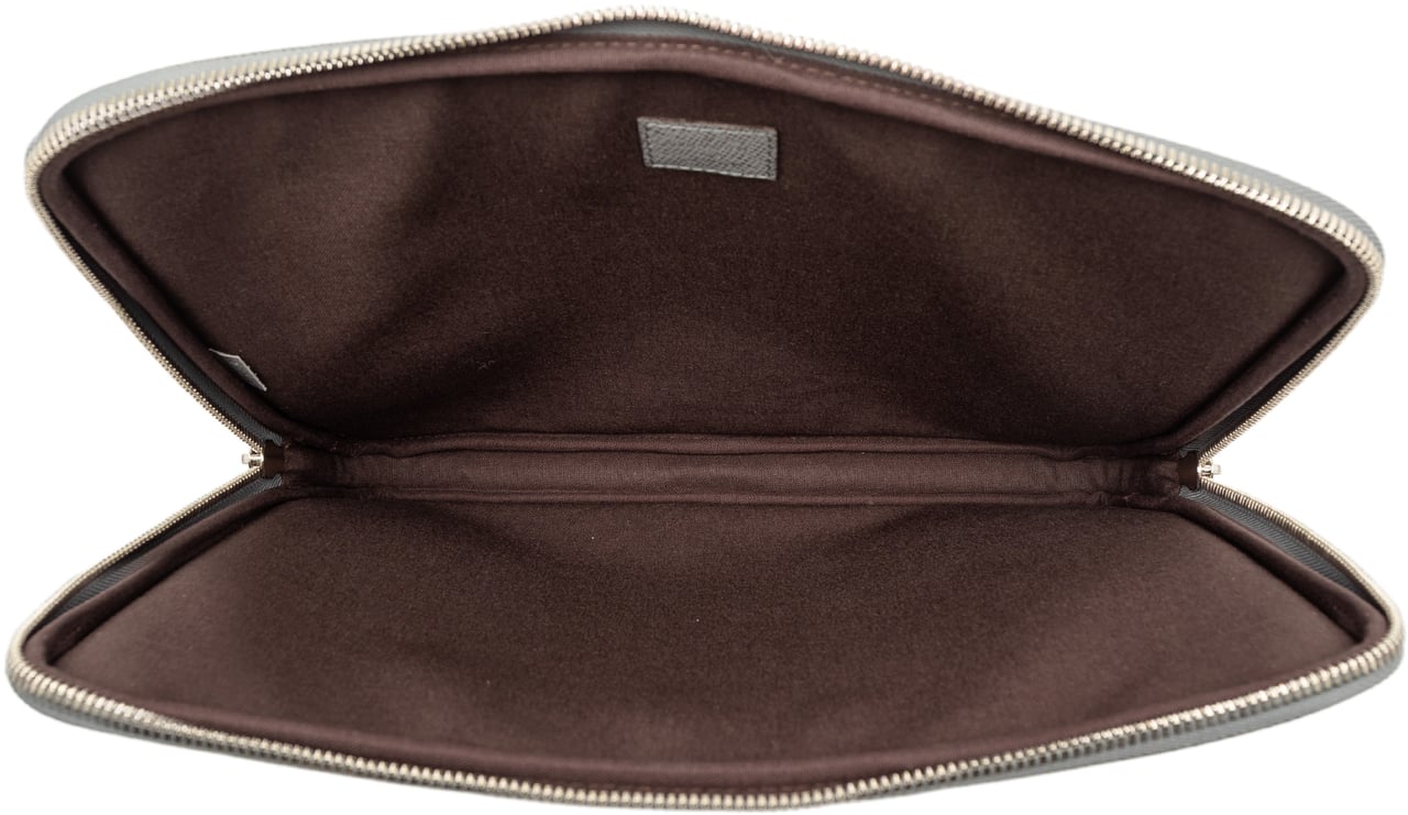 Louis Vuitton Taiga Horizon Laptop Sleeve Grijs