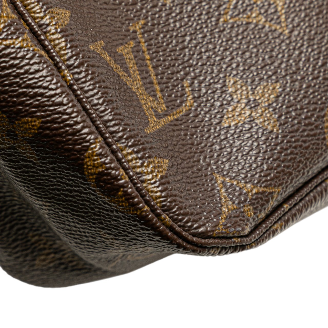 Louis Vuitton Monogram Trousse Toilette 28 Bruin