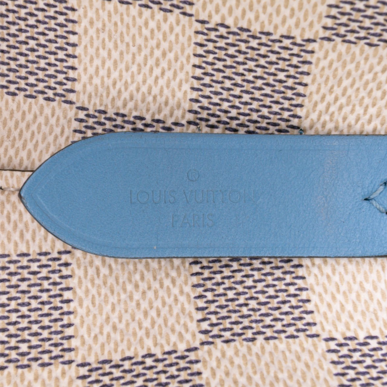 Louis Vuitton Damier Azur Neonoe MM Wit