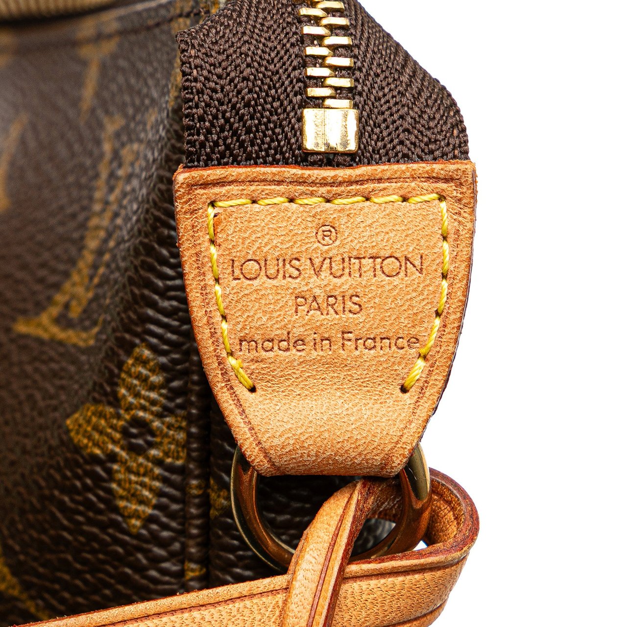 Louis Ryz Louis Vuitton Monogram Pochette Accessoires | Vanaf € 945,-