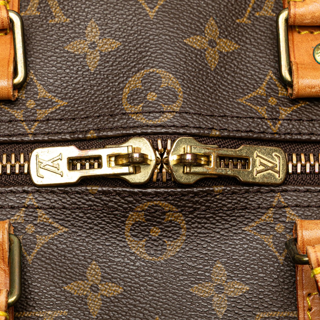 Louis Vuitton Monogram Keepall 45 Bruin