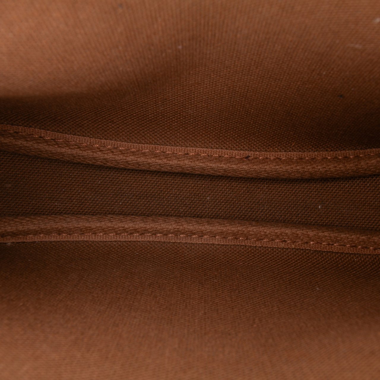 Louis Vuitton Monogram Mini Pochette Accessoires Bruin