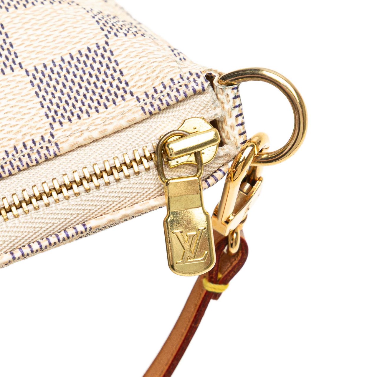 Louis Vuitton Damier Azur Pochette Accessoires Wit