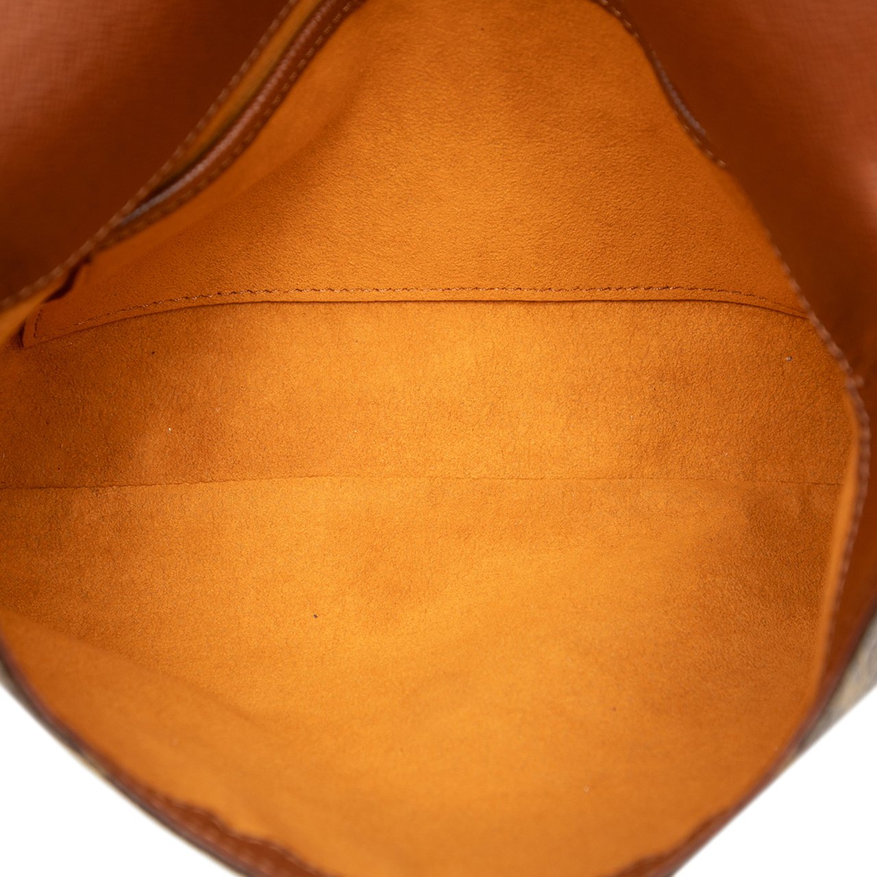 Louis Vuitton Monogram Musette Tango Long Strap Bruin