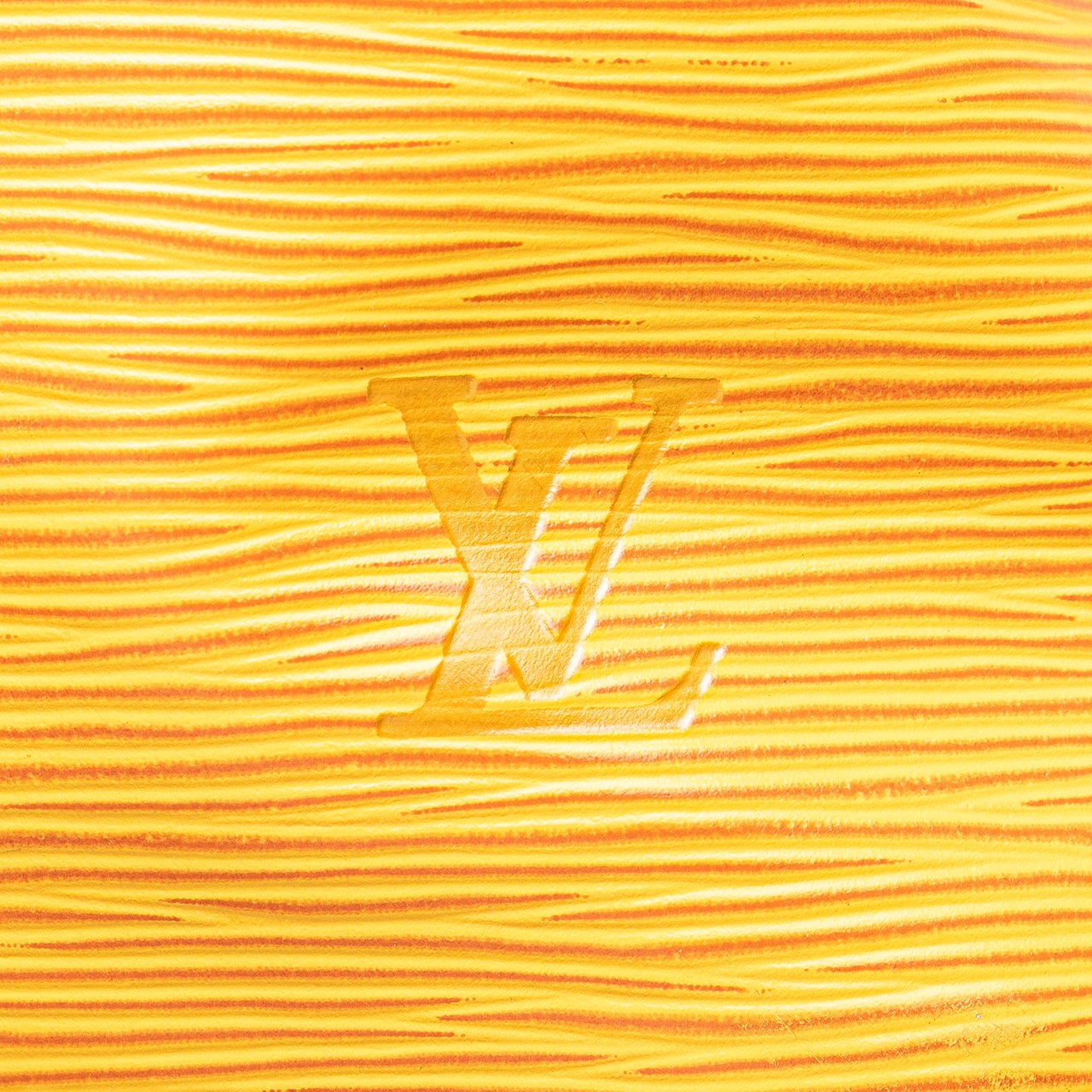 Louis Vuitton Epi Petit Noe Geel