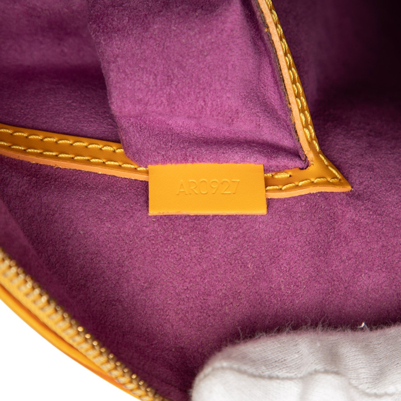 Louis Vuitton Epi Alma PM Geel