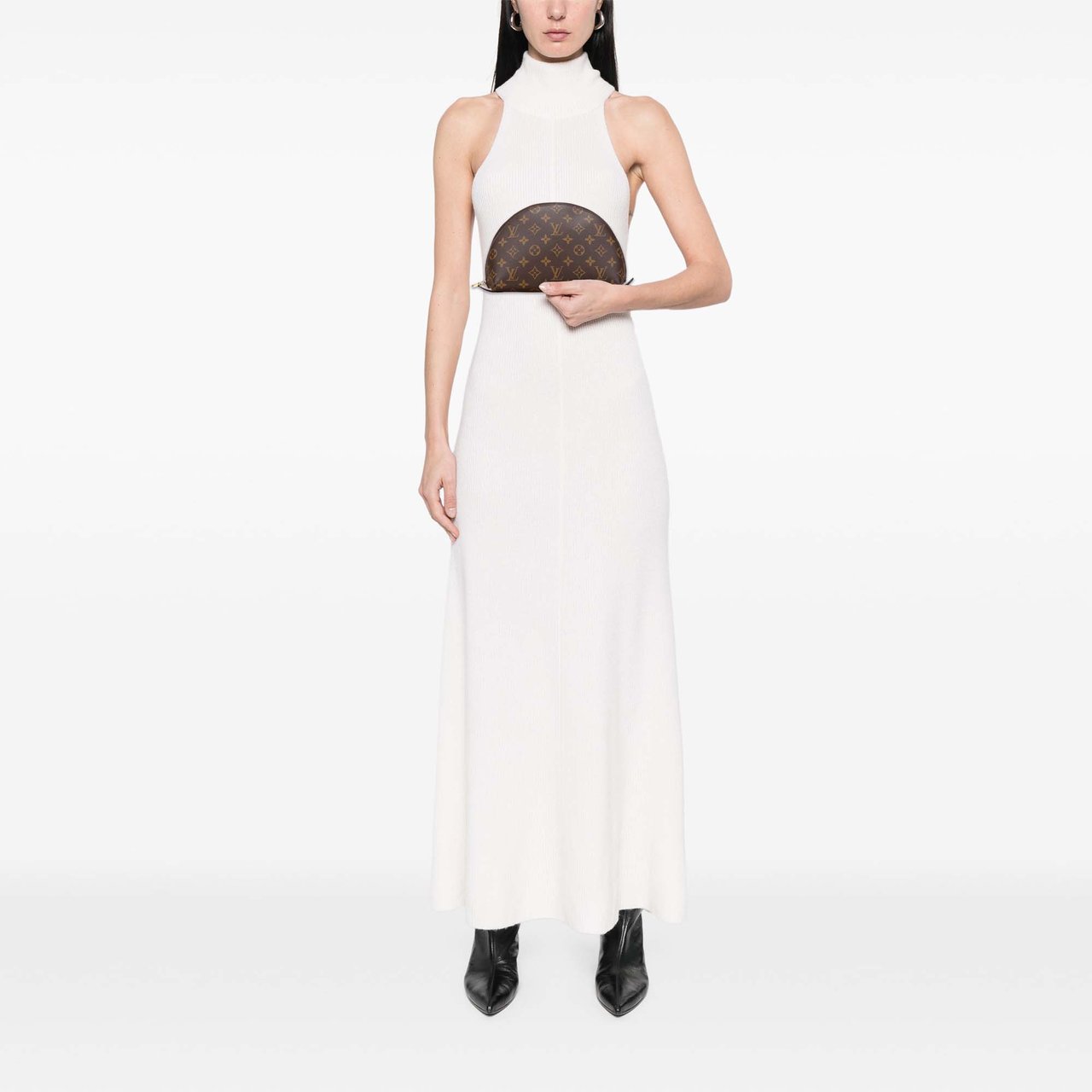 Louis Vuitton Monogram Trousse Demi Ronde Cosmetic Pouch Bruin