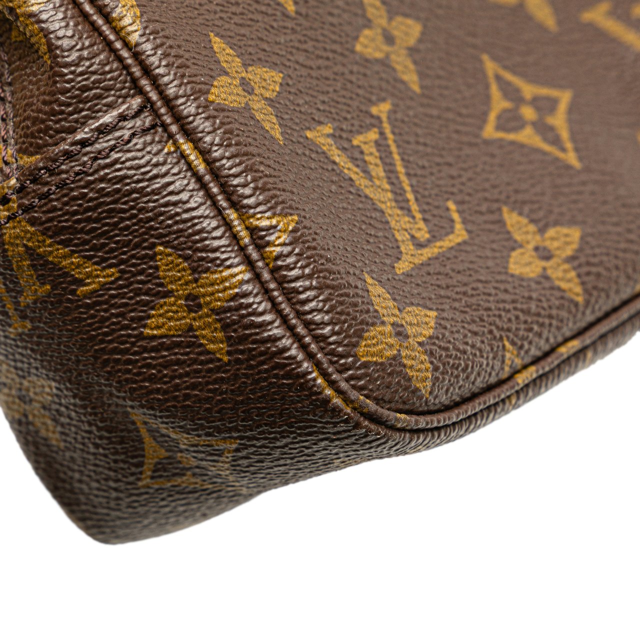 Louis Vuitton Monogram Trousse Toilette 23 Bruin