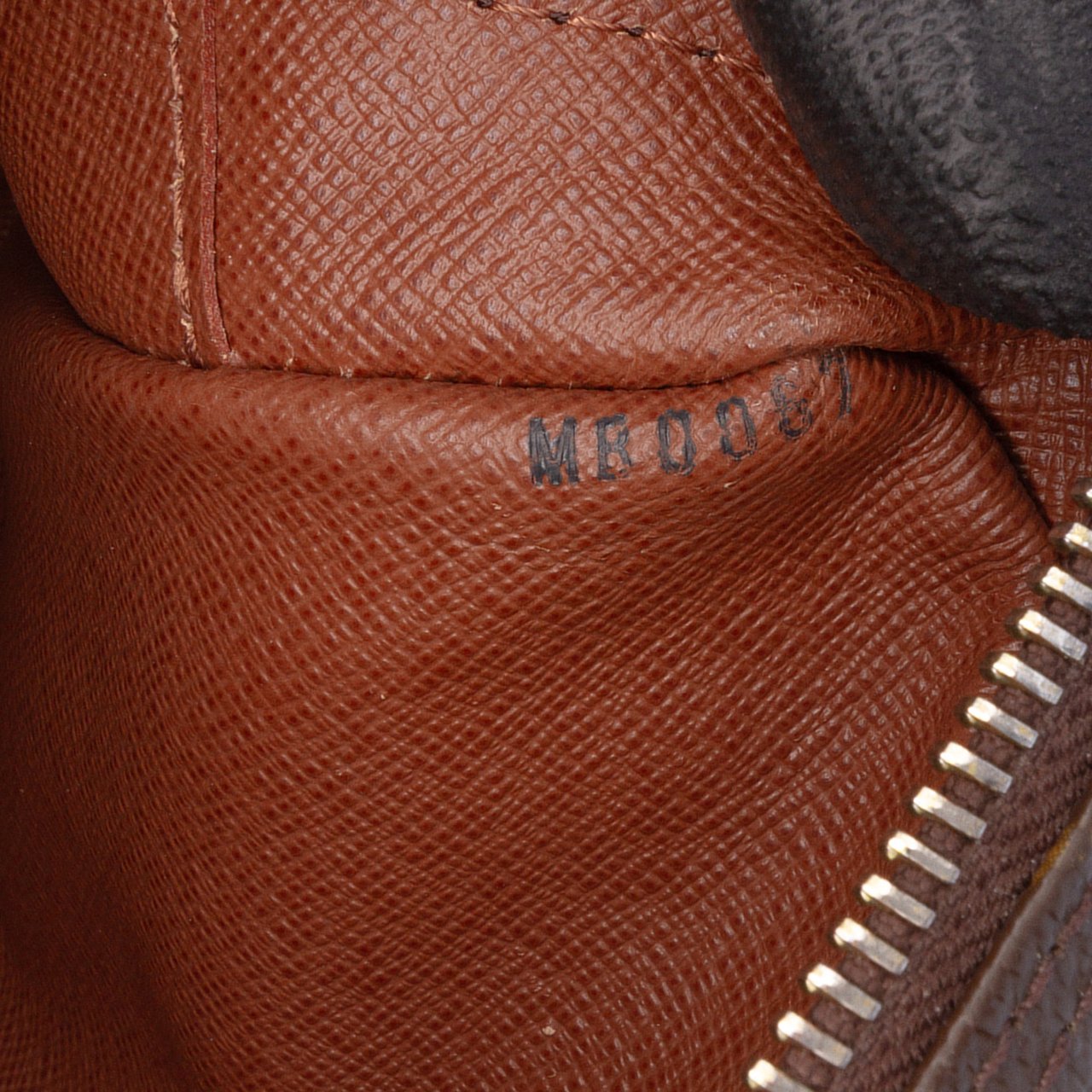 Louis Vuitton Monogram Trocadero 27 Bruin