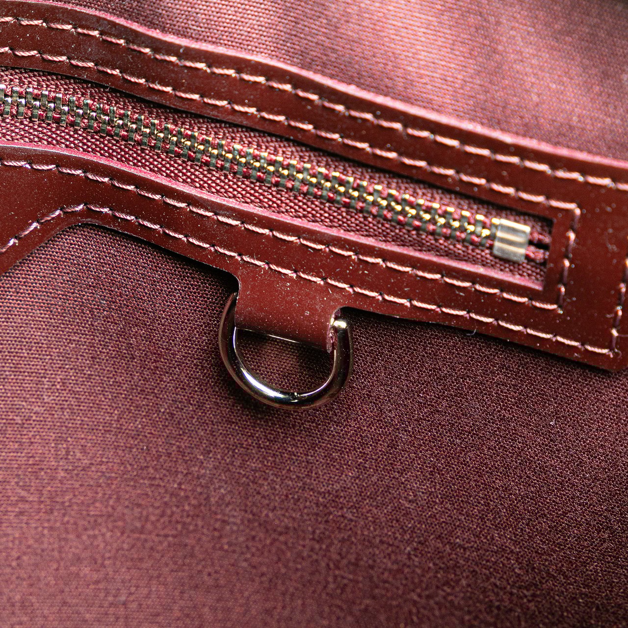Louis Vuitton Electric Epi Brea MM Paars