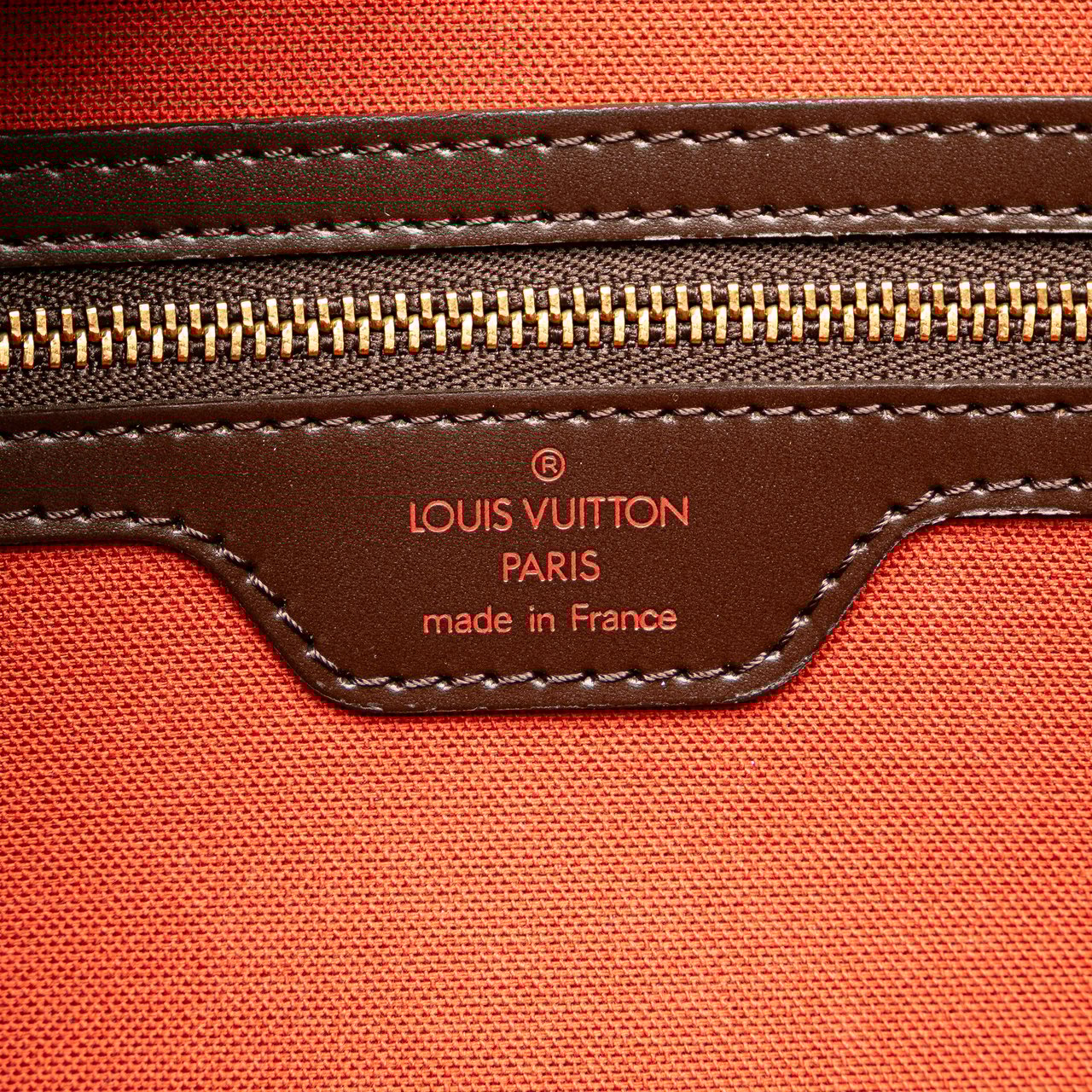 Louis Vuitton Damier Ebene Nolita 24 Heures Bruin