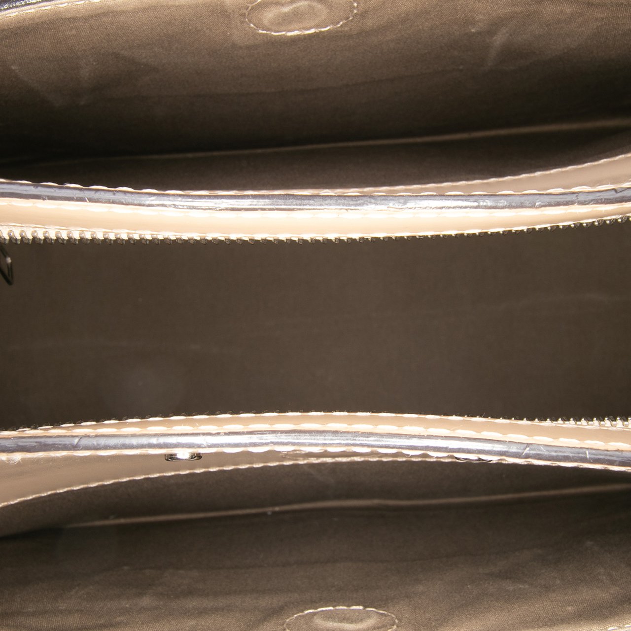 Louis Vuitton Epi Soufflot MM Bruin