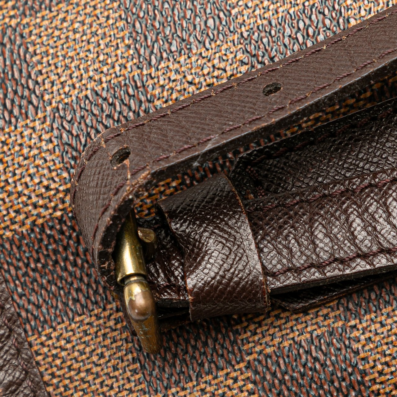 Louis Vuitton Damier Ebene Marais Bruin