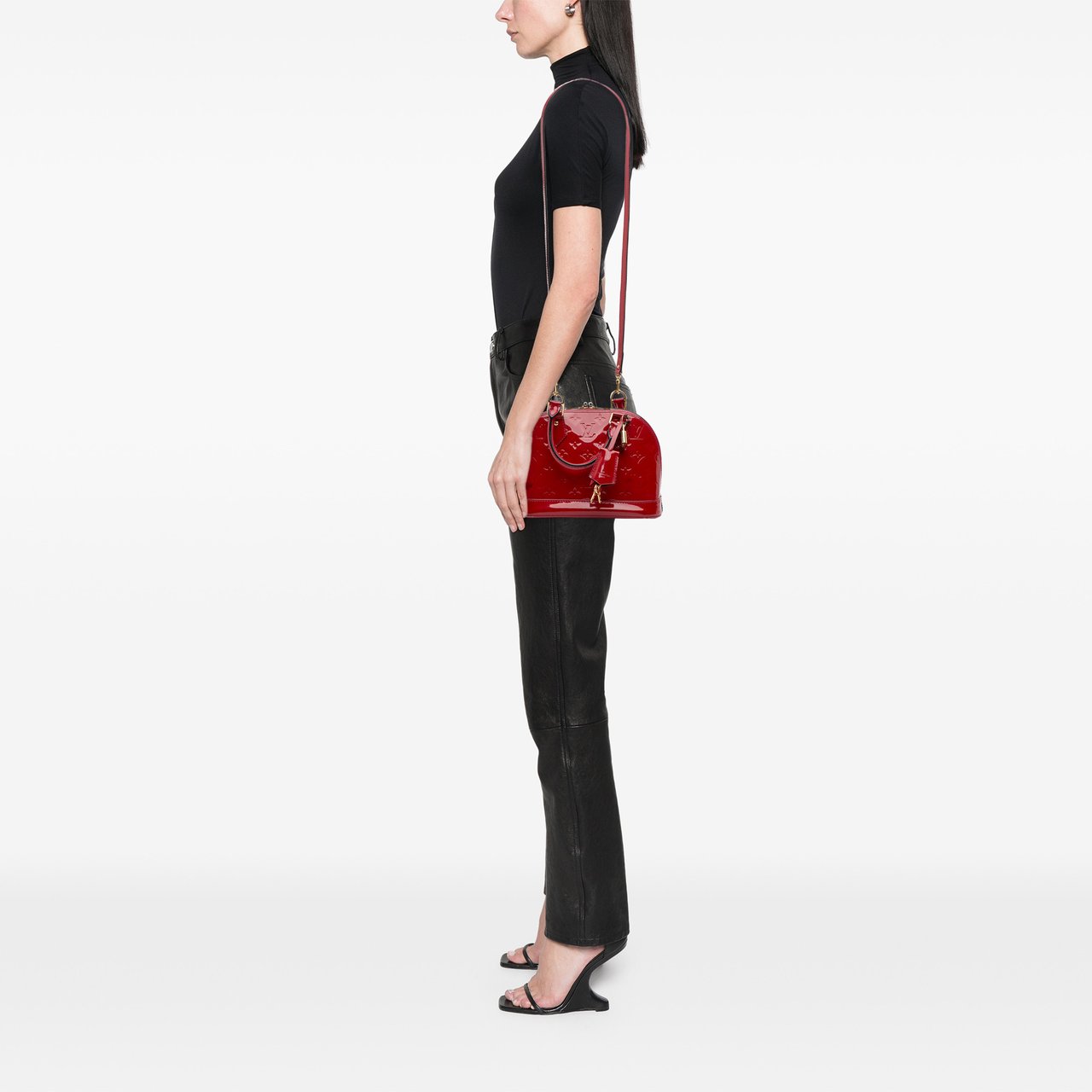 Louis Vuitton Monogram Vernis Alma BB Rood