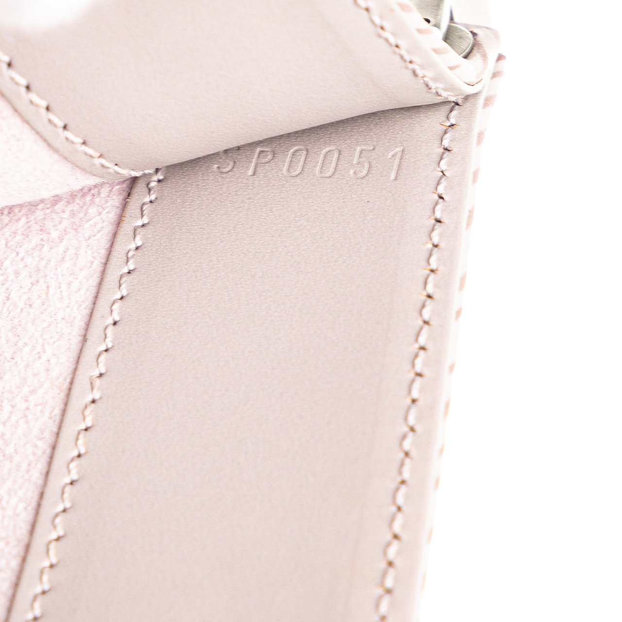 Louis Vuitton Epi Demi Lune Pochette Paars