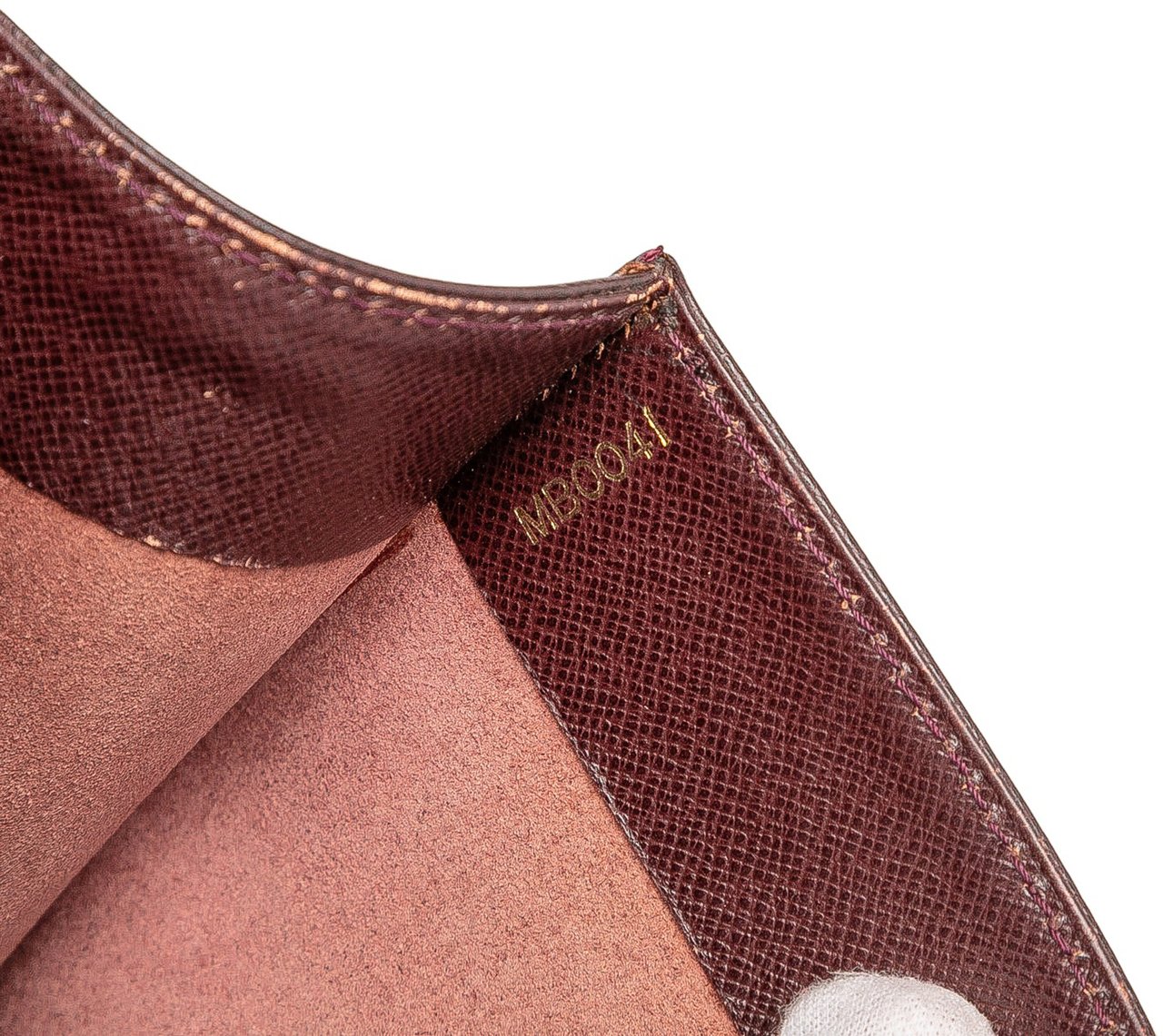 Louis Vuitton Taiga Porte-Documents Angara Bruin