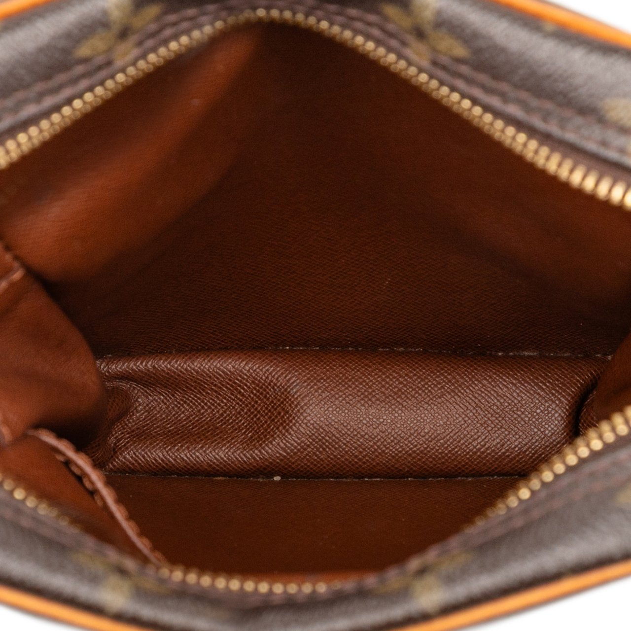 Louis Vuitton Monogram Danube Bruin