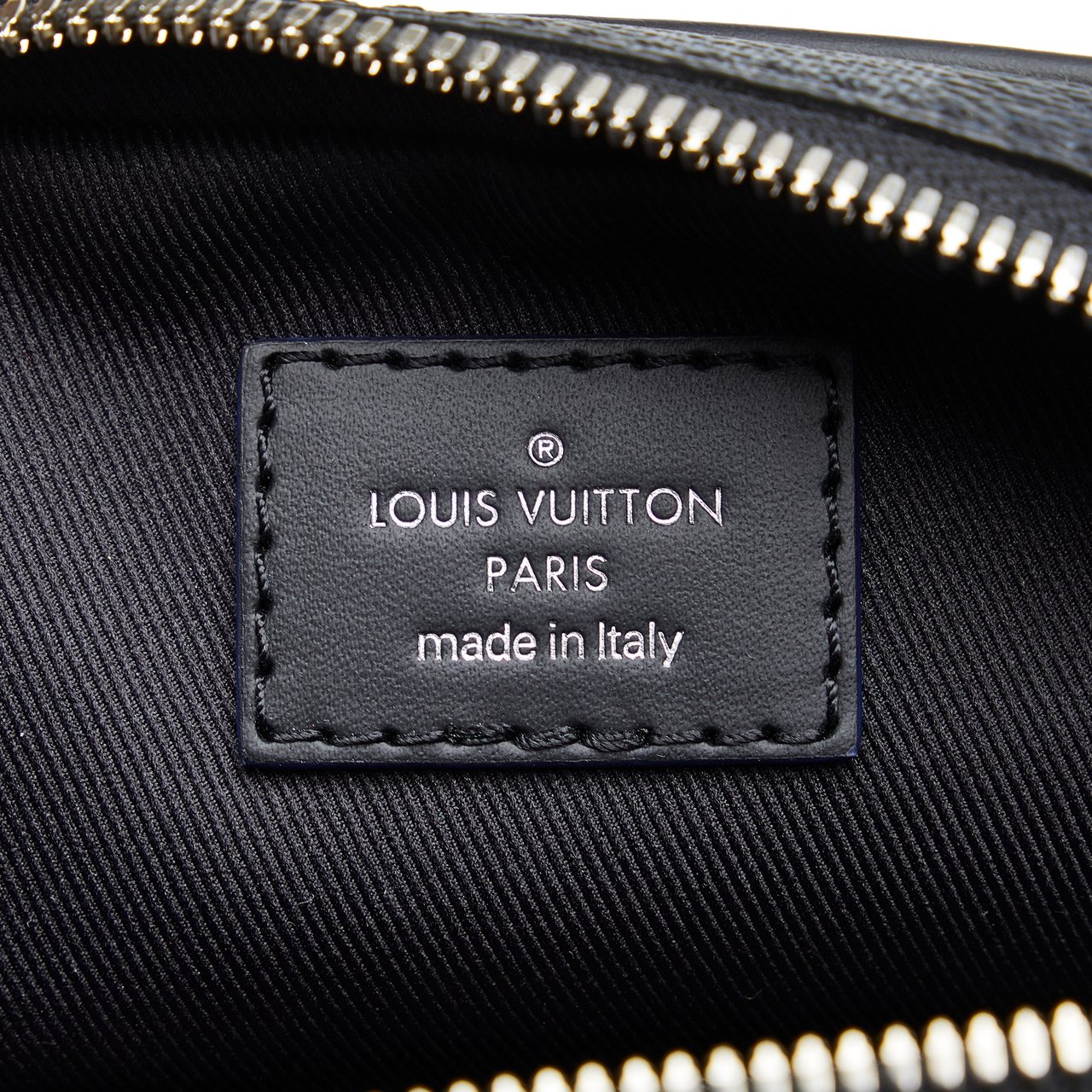 Louis Vuitton Damier Graphite Renaissance Map Danube Slim PM Zwart