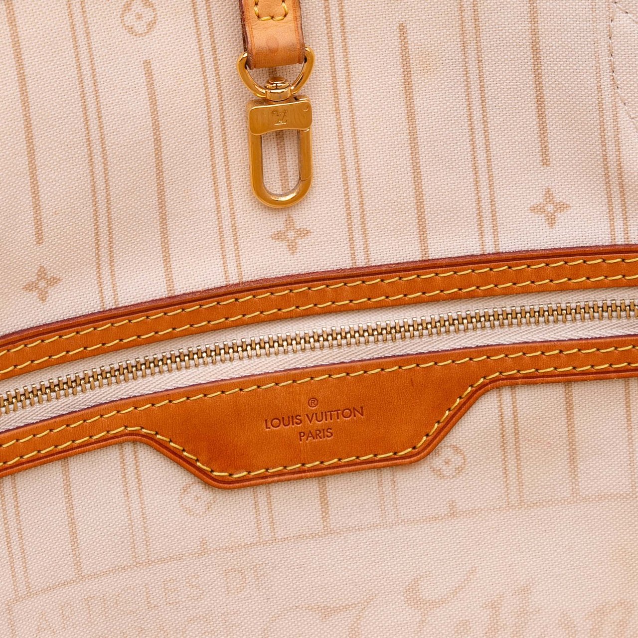 Louis Vuitton Damier Azur Neverfull MM Wit