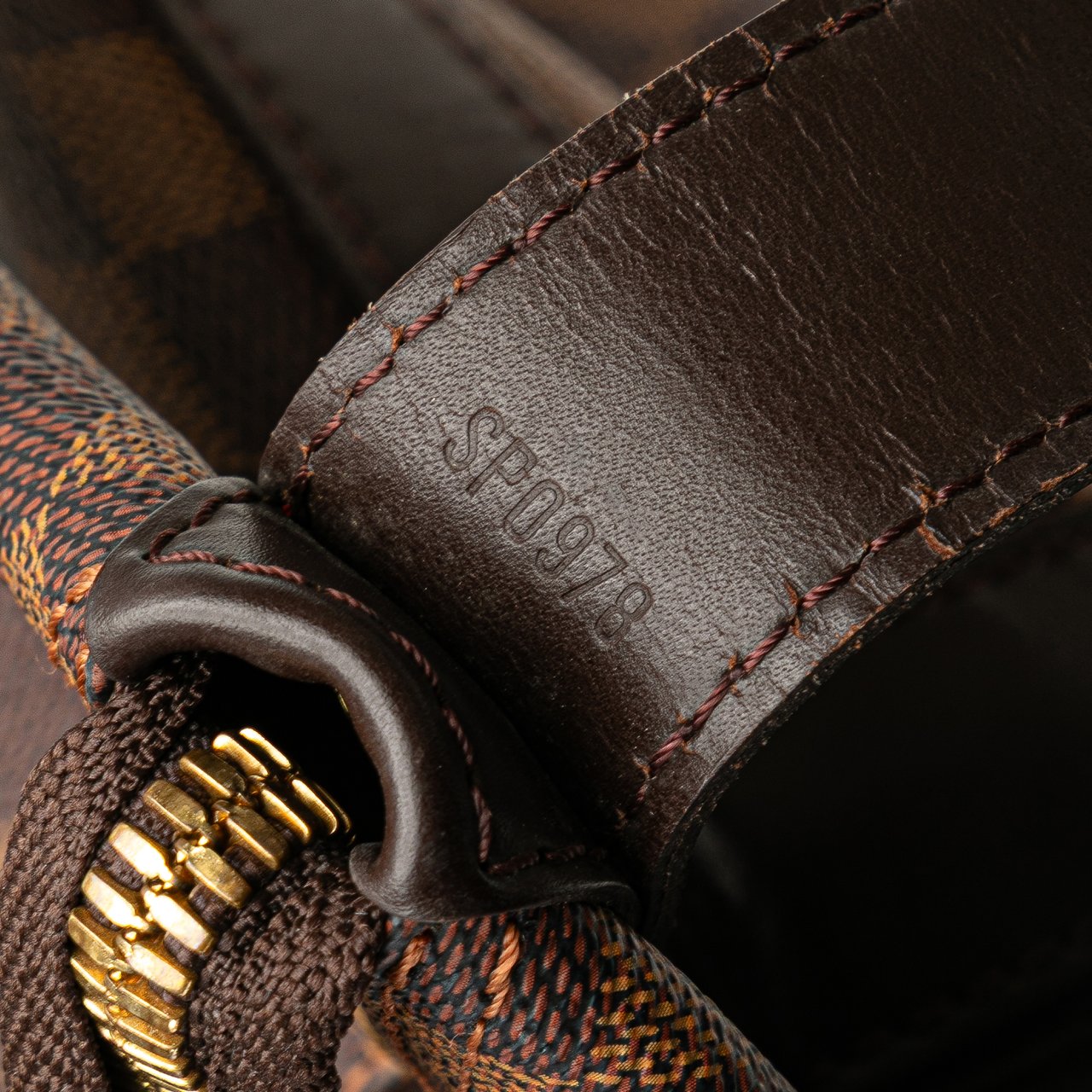 Louis Vuitton Damier Ebene Grimaud Bruin