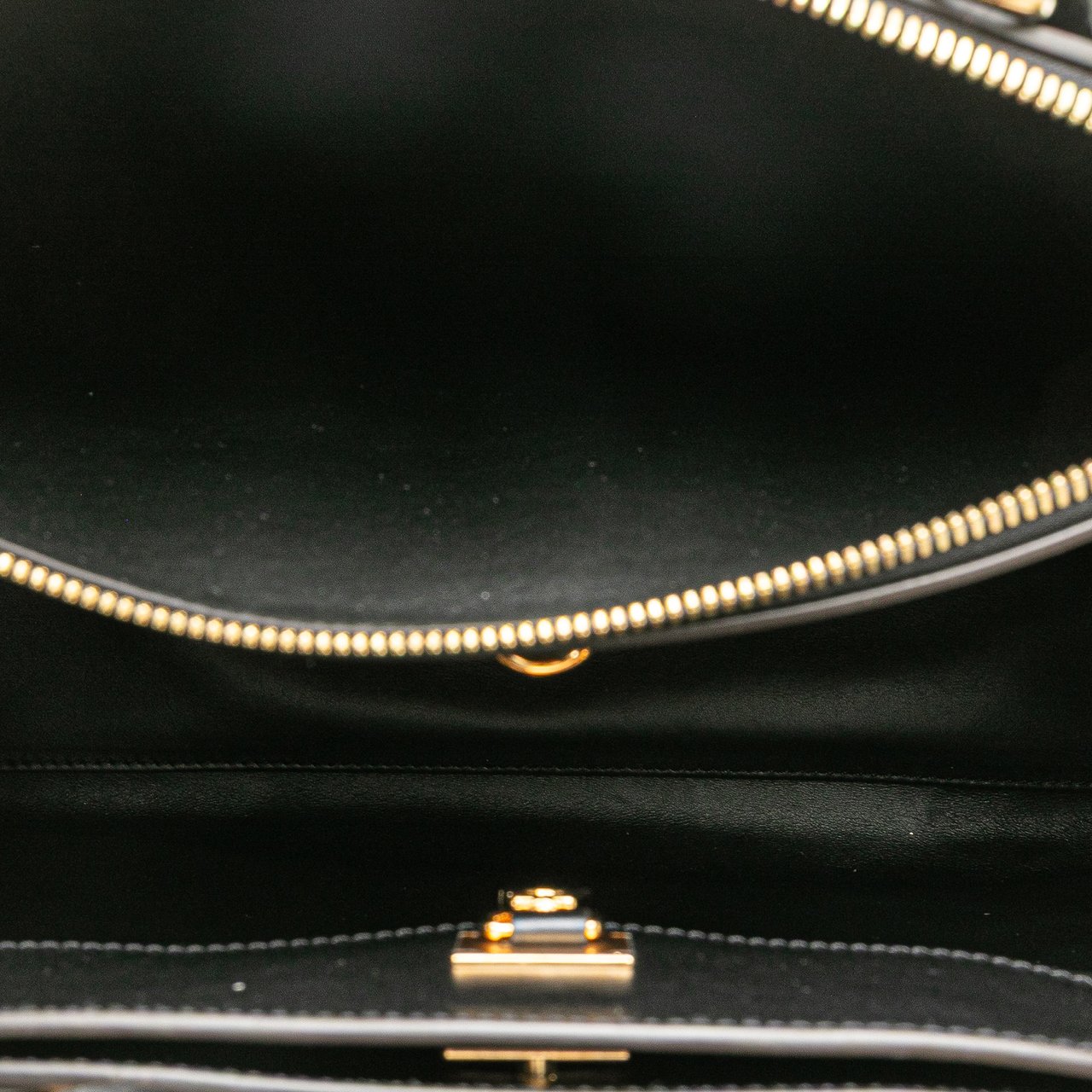 Louis Vuitton Monogram City Steamer Blossom MM Bruin