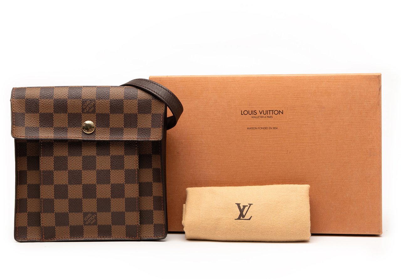 Louis Vuitton Damier Ebene Pimlico Bruin