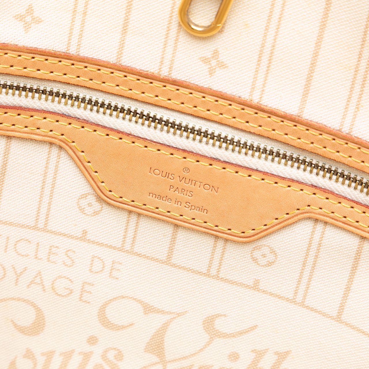 Louis Vuitton Damier Azur Neverfull MM Wit