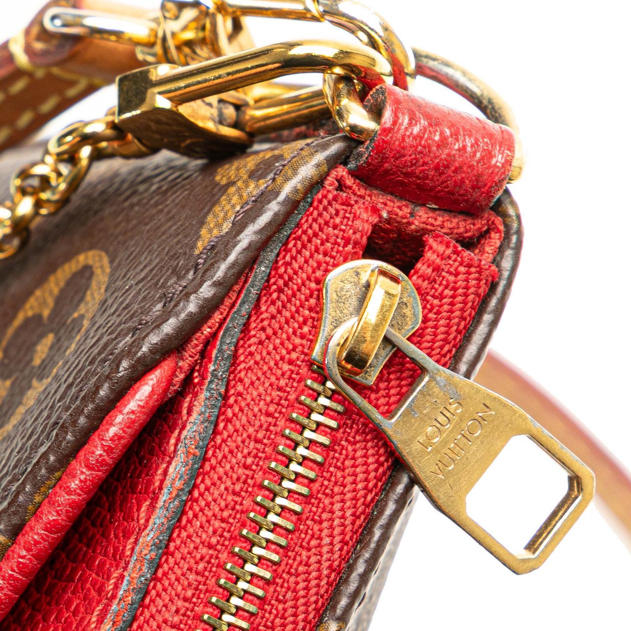 Louis Vuitton Monogram Pallas Clutch Bruin