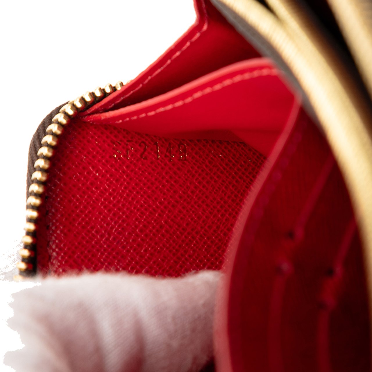 Louis Vuitton Damier Ebene Clemence Zippy Wallet Bruin