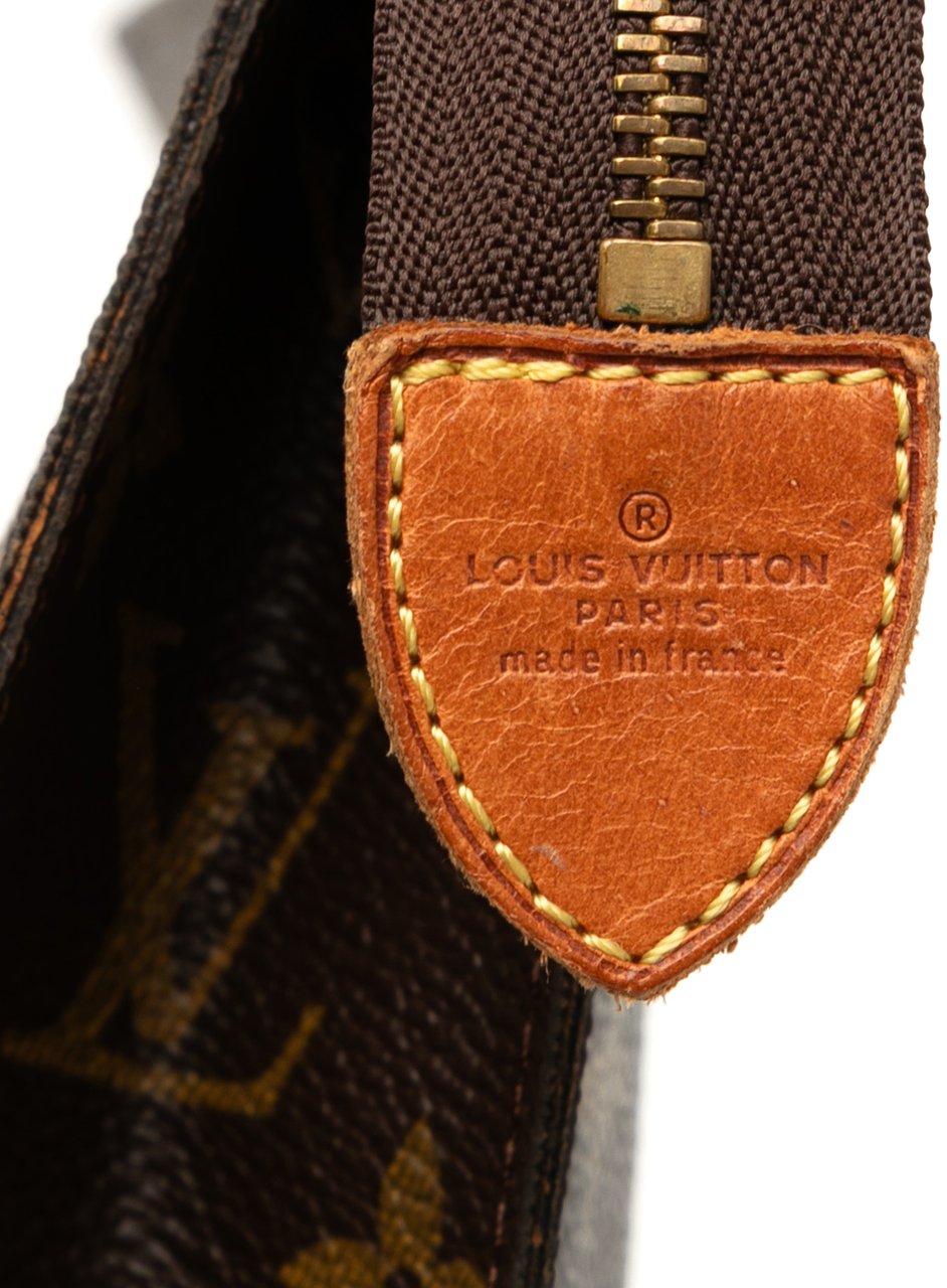 Louis Vuitton Monogram Toiletry Pouch 26 Bruin
