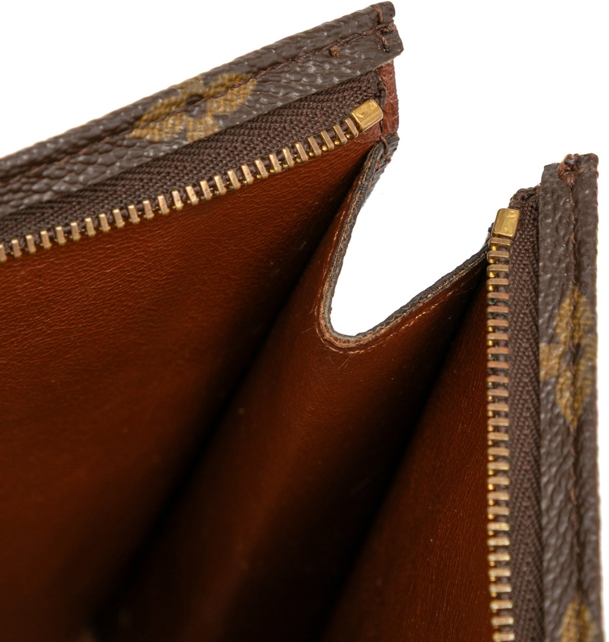 Louis Vuitton Monogram Toiletry Pouch 26 Bruin