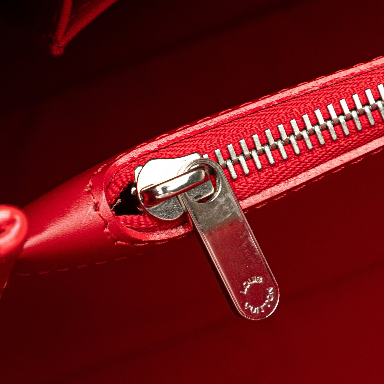 Louis Vuitton Epi Passy GM Rood